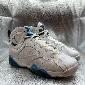 Size 7Y Nike Air Jordan 7 Mid White Kids Basketball Sneakers 304774-107